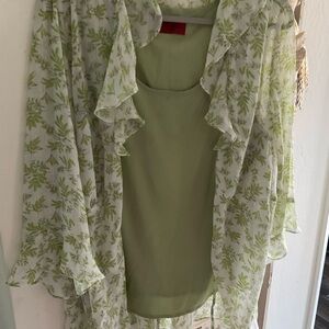 Alyn Paige Light Green Floral Blouse